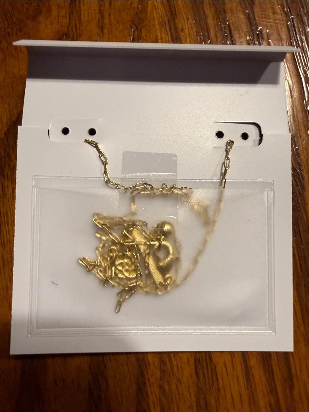 Kendra Scott Gold Pendant Necklace with Clear Stone - Picture 3 of 3
